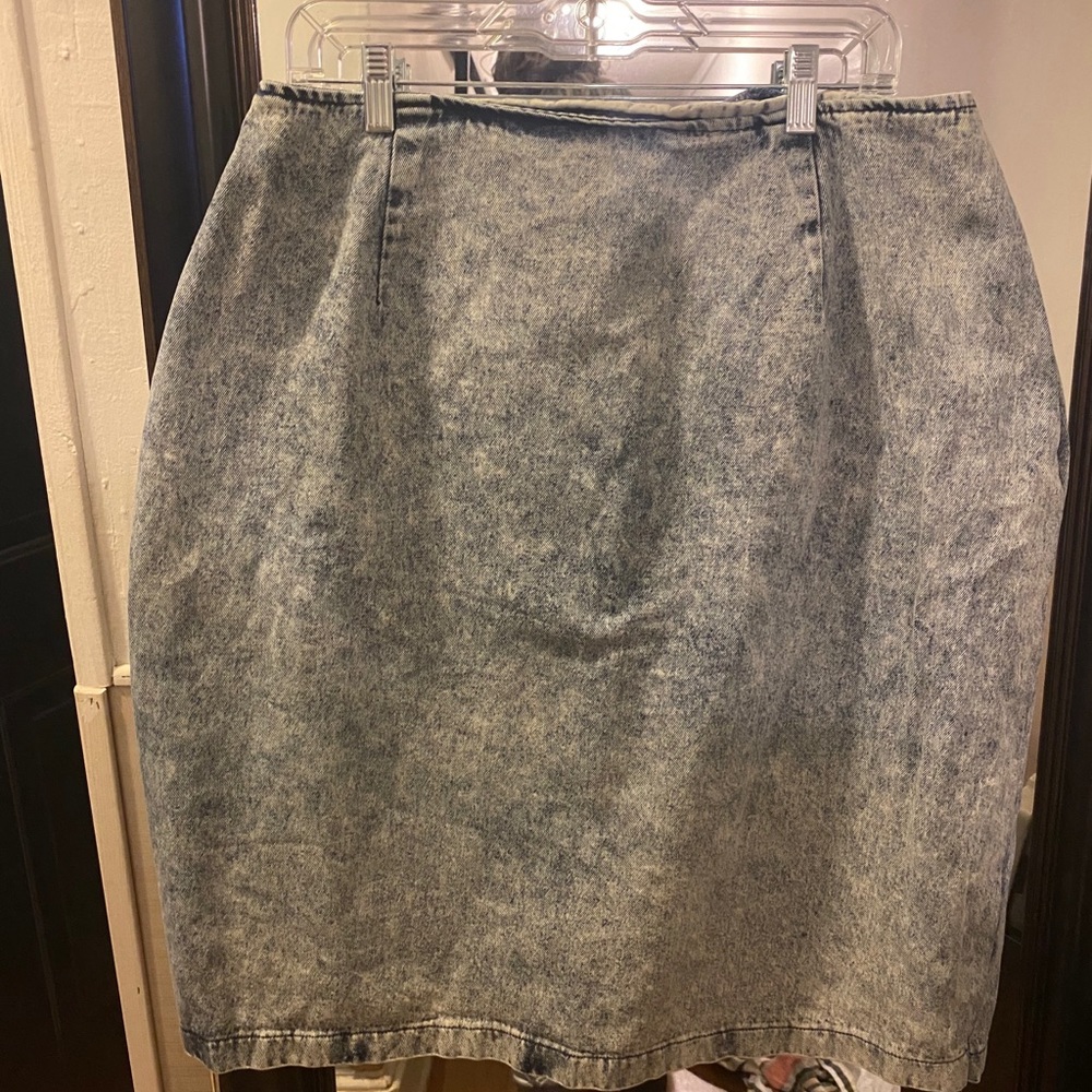 Vintage thrifted acid wash Jean skirt